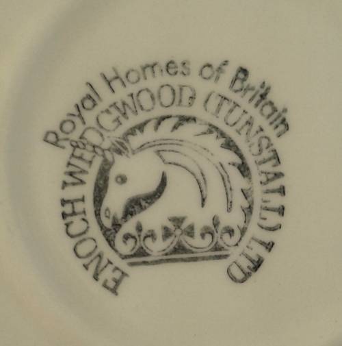 Enoch Wedgwood - Royal Homes of Britain - large saucer