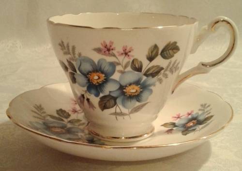 Delightful Vintage Grosvenor Bone China - Trio
