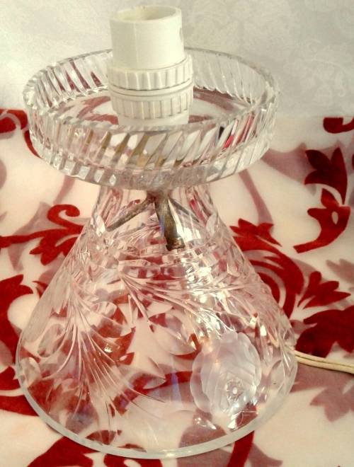 Magnificent Rose Cut Crystal Lamp (please read description)