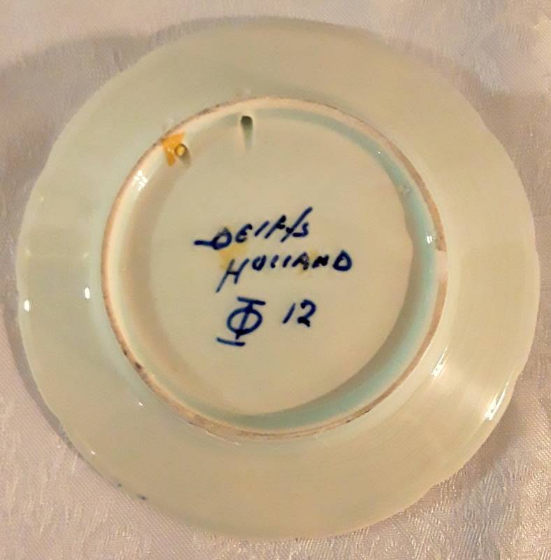 Small Wall Hanging Windmill Scene Delft Plate