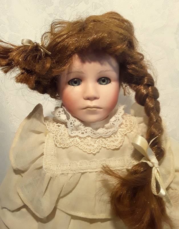 Vintage Collectable Dynasty Porcelain Doll