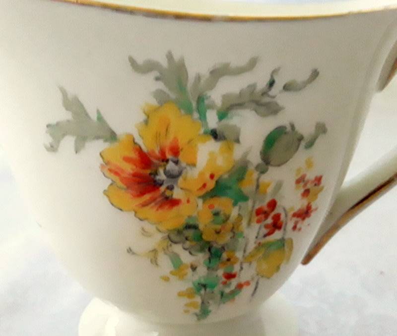 Vintage Royal Doulton Flora Creamer