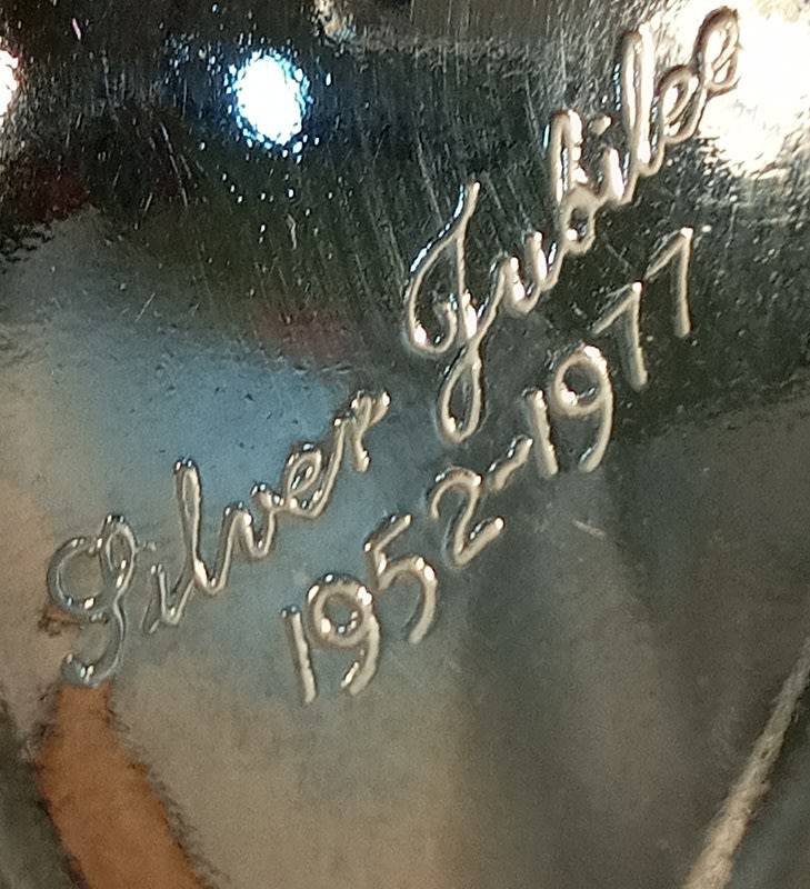 Collectable Silver Jubilee set of teaspoons Exquisite. E.T.Ltd