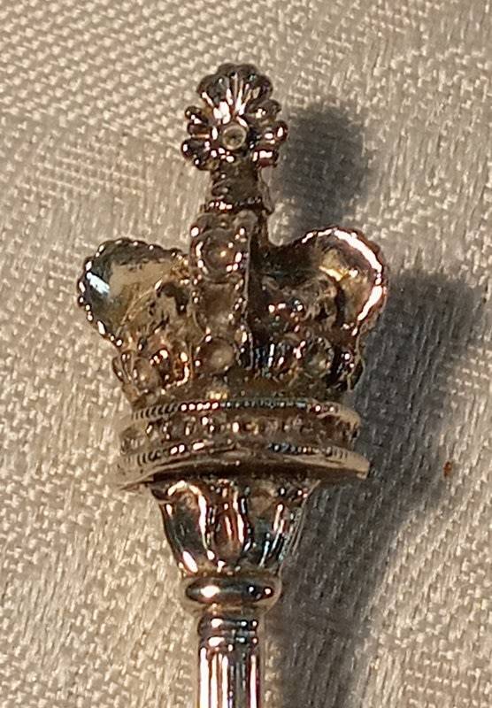 Collectable Silver Jubilee set of teaspoons Exquisite. E.T.Ltd