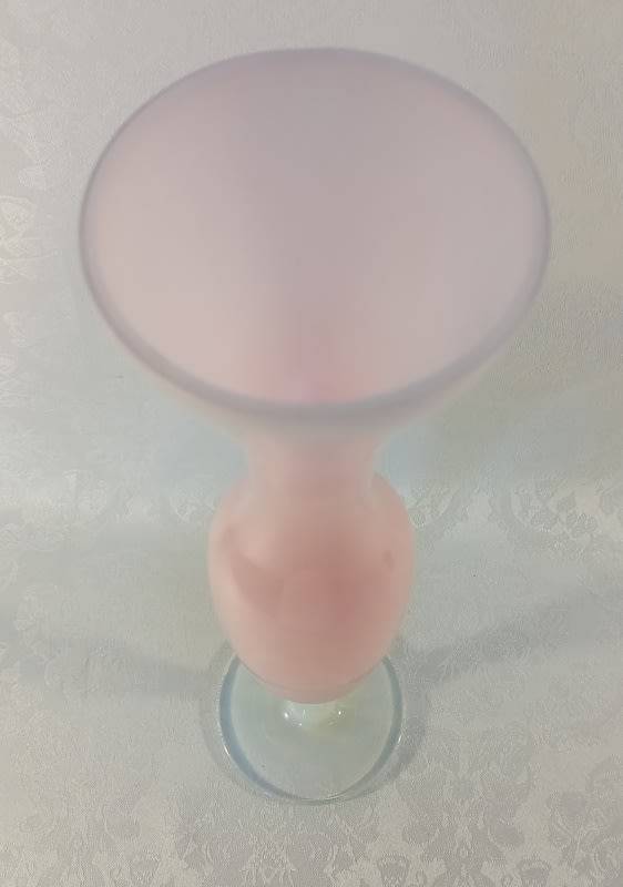Vraie Pink Rose Opaline Italienne Milk Glass Crystal Vase 1950s