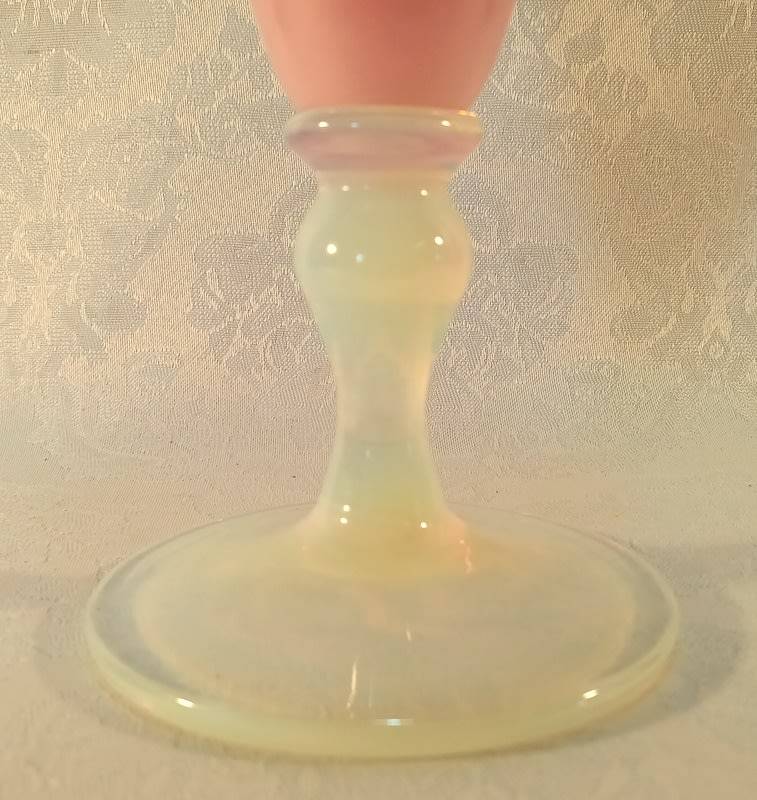 Vraie Pink Rose Opaline Italienne Milk Glass Crystal Vase 1950s