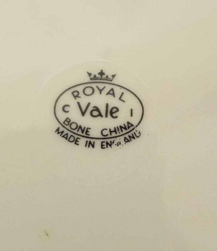 Royal Vale Large Bone China Cake Plate