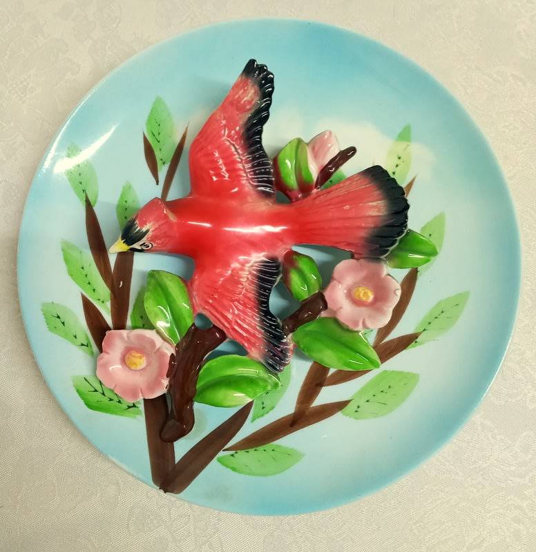 Vintage wall hanging plate, seems Japanese.  3 dimensional with a Cardinal bird.