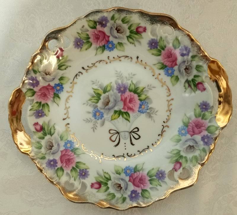 Vintage handled plate by Bouquet by Shafford 3178