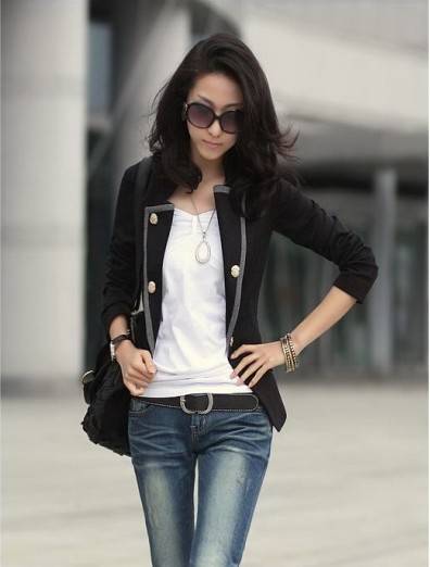 ***FALL 2011*** Elegant and Stylish Black Blazer