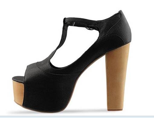 !!!NEW!!! Italian Design Thick Heels in Black PU ( Size 2 - 6 )