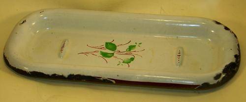 Vintage Enamel Soup dish - White with green leaves pattern- Dia. 20cm x 10cm x 1.5cm