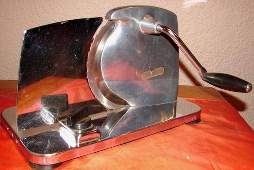Vintage Pineware Stainless Steel Bread Slicer no 2-Very good condition