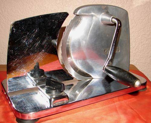 Vintage Pineware Stainless Steel bread slicer no 1-good condition-working orderl