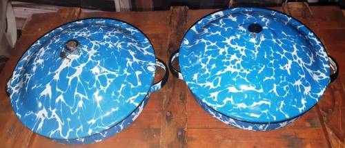 2  Beautiful blue and white Czechoslovakia Enamel round bowls with covers-good condition
