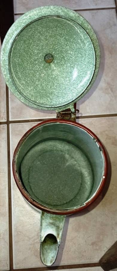 Big H 26 cm vintage Marble like enamel coffee kettle "Popular-Portugal" - in good condition-no holes