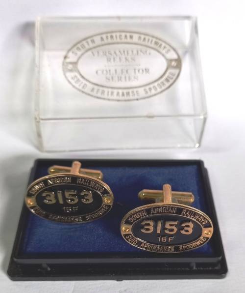 Beautiful rare South Africa Railways Collectors series Cufflinks in original presentaion box