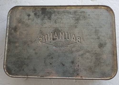 Rare Vintage Baumann`s 1 lb South Africa Wilk Life Biscuit Tin-Dia. 21.5 x 14 x 6 cm