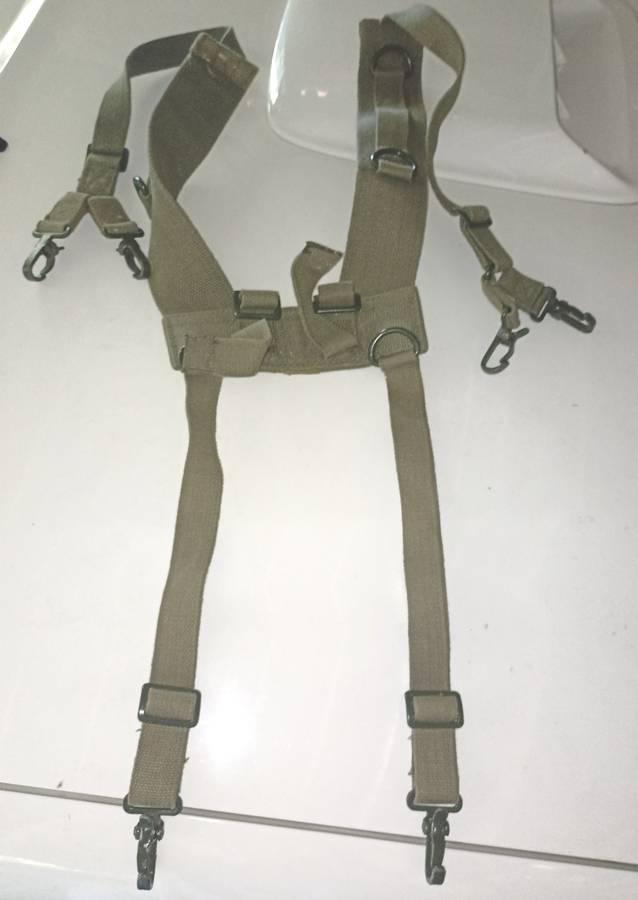Border War period Green Webbing Yoke