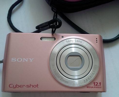 PINK SONY CYBER-SHOT 12.1MP