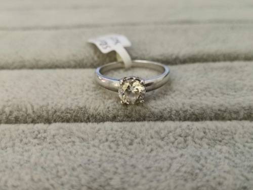 DISCOUNT PRICE!! Sterling Silver Solitaire Ring