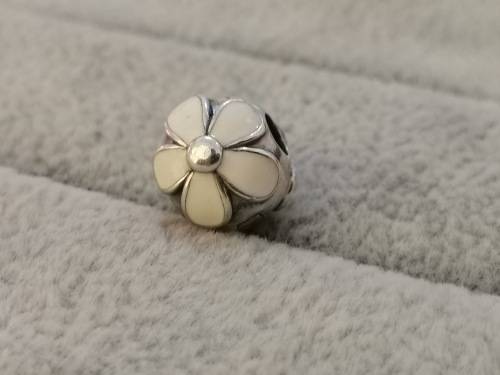Flower Pandora Clip Charm