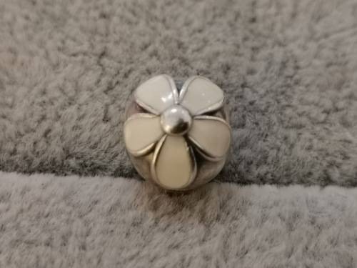 Flower Pandora Clip Charm