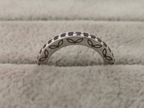 Detailed Full-Eternity Silver PANDORA Ring