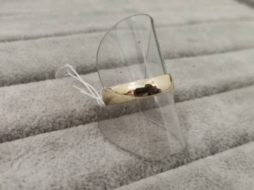 Plain 9ct Yellow Gold Ring