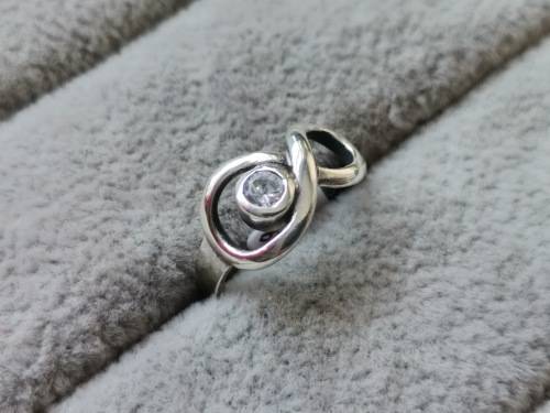 DISCOUNT!! Unique Silver Infinity Ring