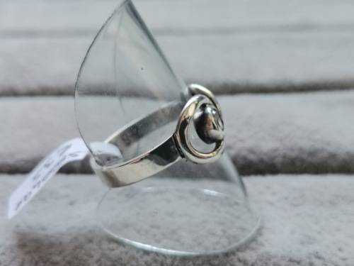 DISCOUNT!! Unique Silver Infinity Ring