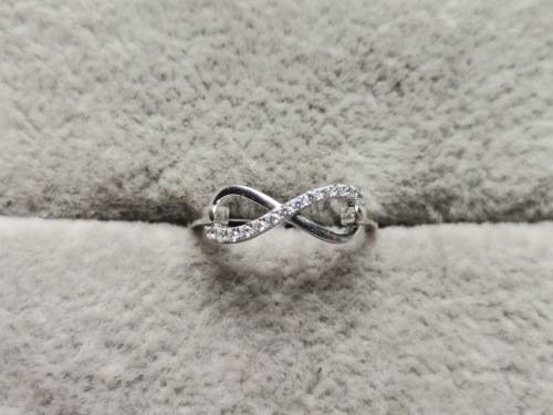 DISCOUNT!! Silver Infinity Ring