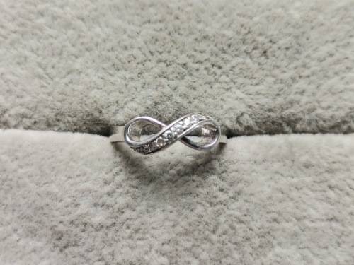 DISCOUNT!! Silver Infinity Ring