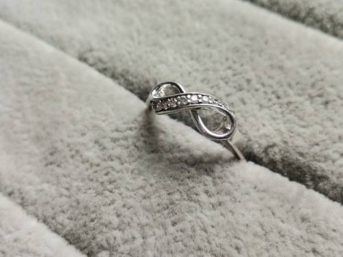 DISCOUNT!! Silver Infinity Ring