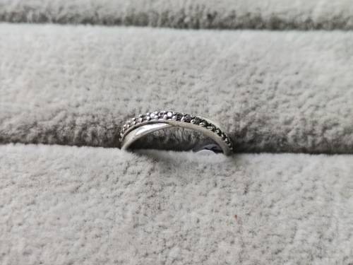 DISCOUNT!! Pretty Silver Ring