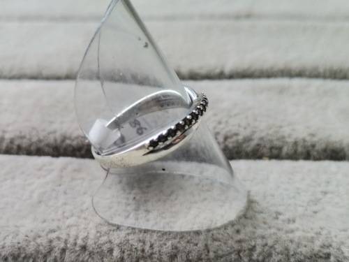 DISCOUNT!! Pretty Silver Ring
