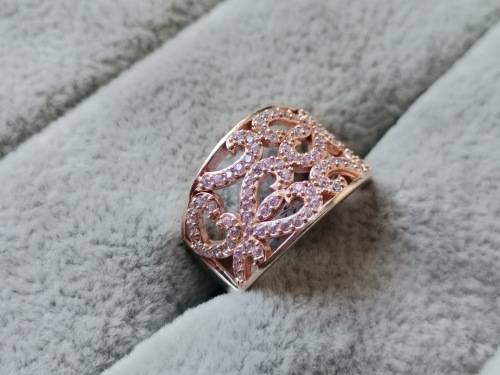 DISCOUNT!! Gorgeous Silver Ring