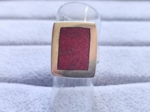 DISCOUNT!! Stunning Silver Ring