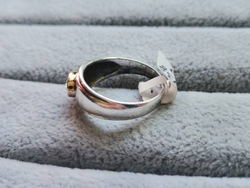 DISCOUNT!! Silver Solitaire Ring