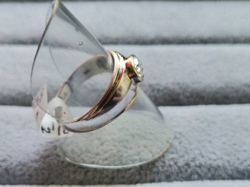 DISCOUNT!! Silver Solitaire Ring