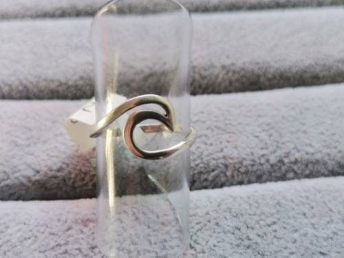 DISCOUNT!! Silver Wave Ring