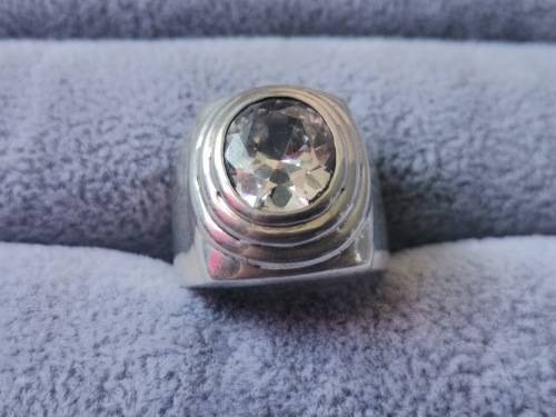 Discount!! Silver Solitaire Ring
