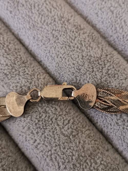 DISCOUNT!!! Stunning Silver Chain