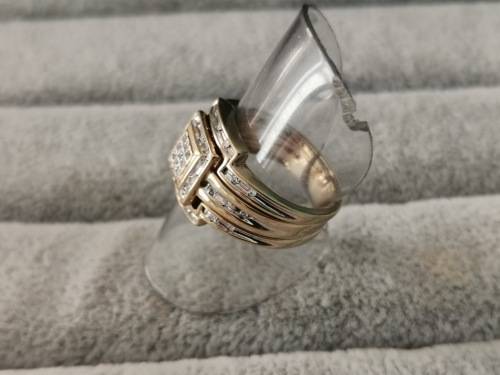 9ct Gold Diamond Ring