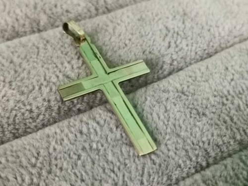 Simple 9ct Gold Cross Pendant