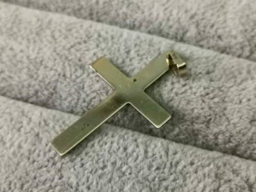 Simple 9ct Gold Cross Pendant