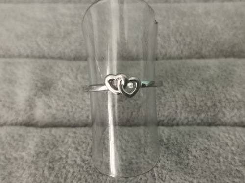 *R1 Auction* Silver Heart Ring