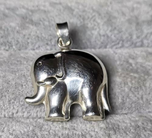 Silver Elephant Pendant