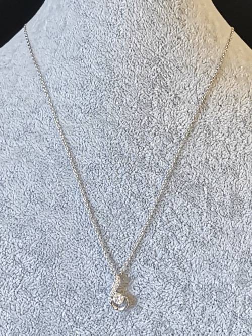 Dazzling Silver Necklace