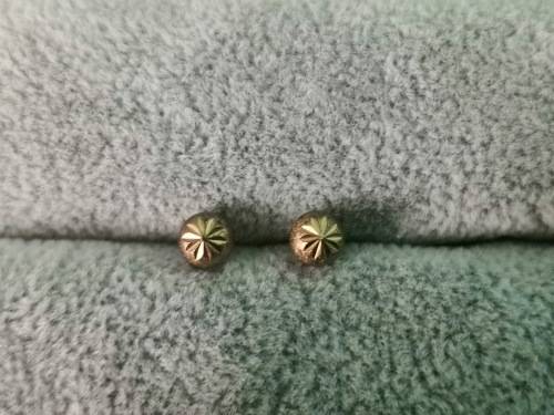 Cute 9ct Gold Earrings